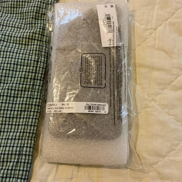 Coach Extra Large HangTag Charm - Picture 12 of 14